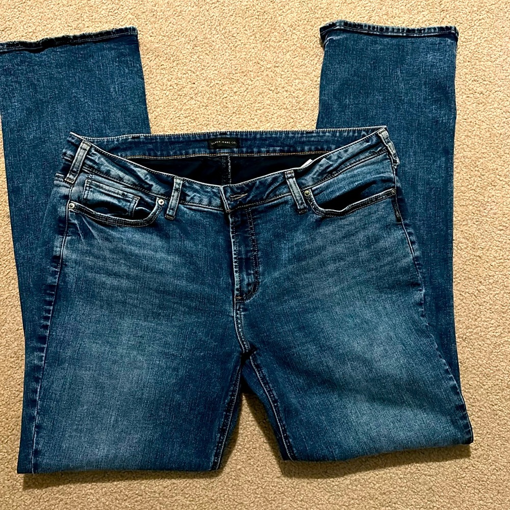 Women’s Silver Jeans size 20 length 35. Perfect condition.
